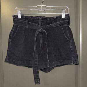 American Eagle Women's Denim Mom Shorts Black Size 6